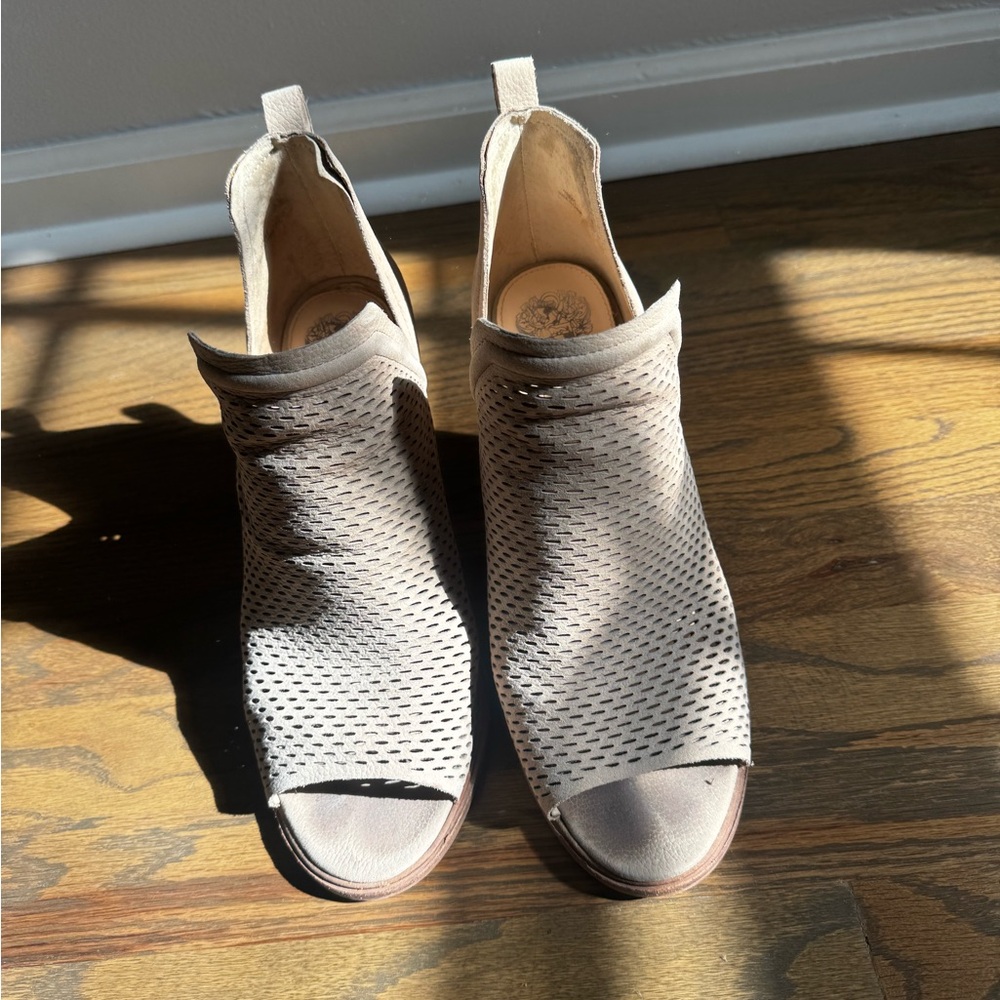 Vince Camuto perforated suede ankle booties size 11/41